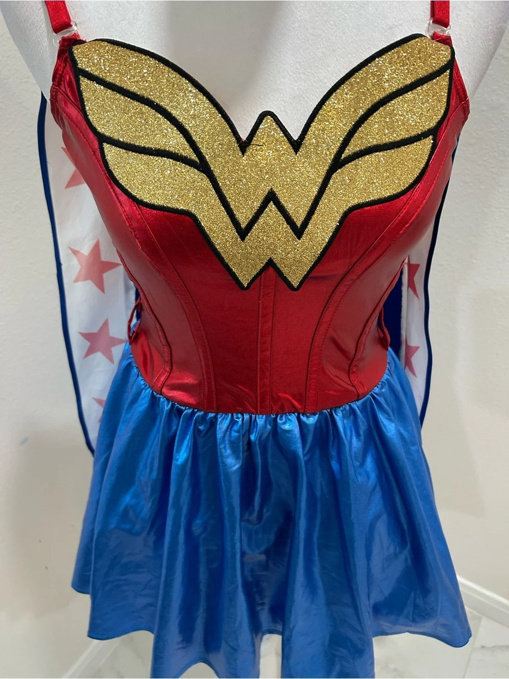 DC Comics Wonder Woman Superhero Halloween Cosplay Costume With Cape